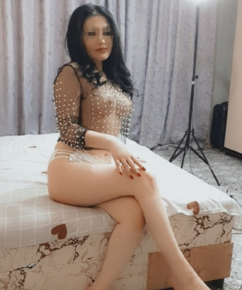 Полина
